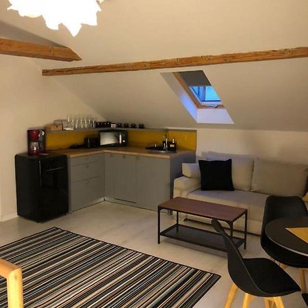 Odis Apartment คลูจ-นาโปกา ภายนอก รูปภาพ