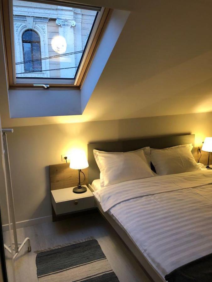 Odis Apartment คลูจ-นาโปกา ภายนอก รูปภาพ